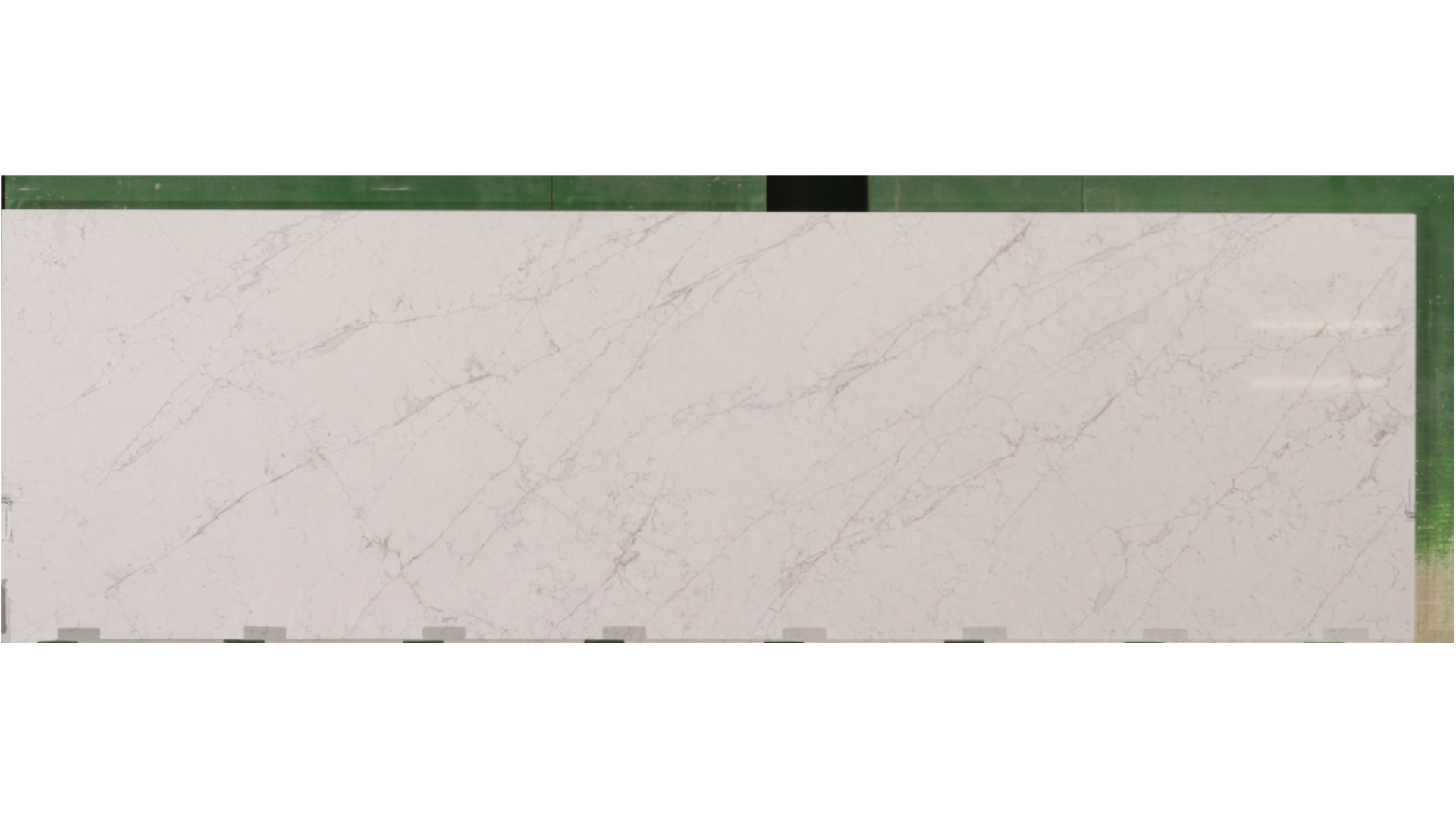 Wilsonart Quartz Calacatta Olympos 3cm