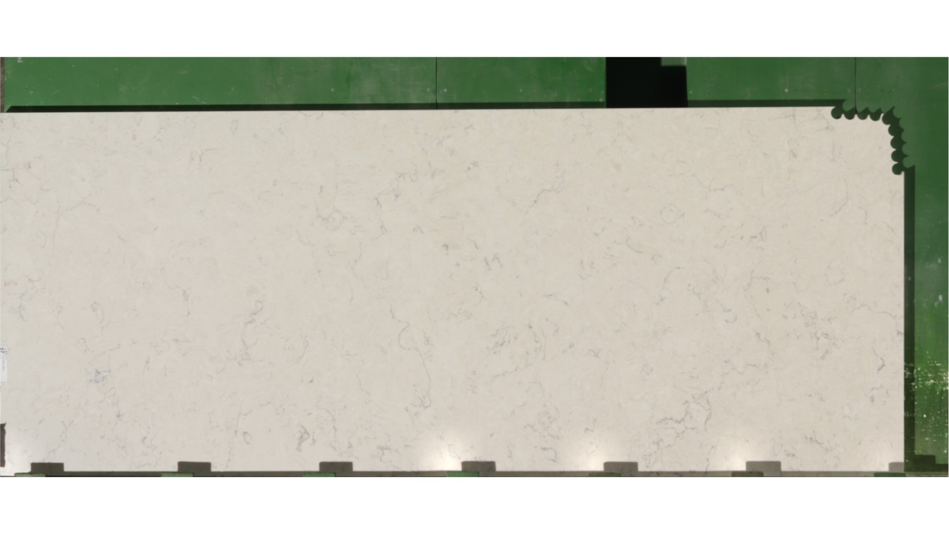 Q-Quartz Slab Carrara Mist 3cm