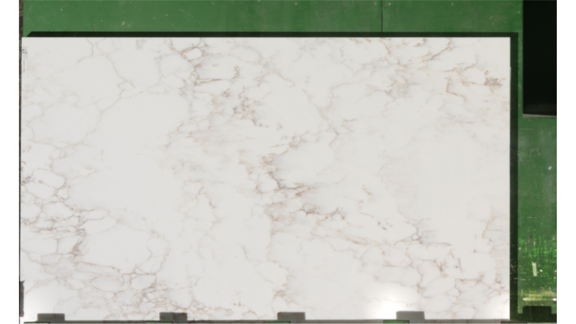 Q-Quartz Slab Calacatta Cinela 3cm