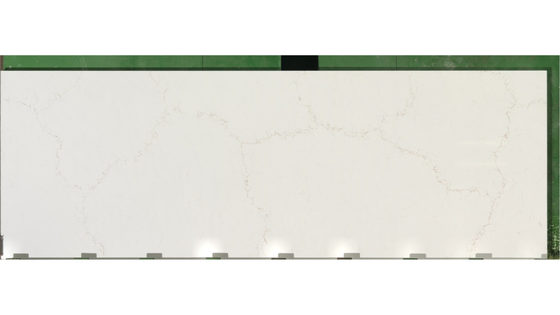 Vicostone Misterio Gold 3cm remnant, 130" × 44", on hand in Bensenville