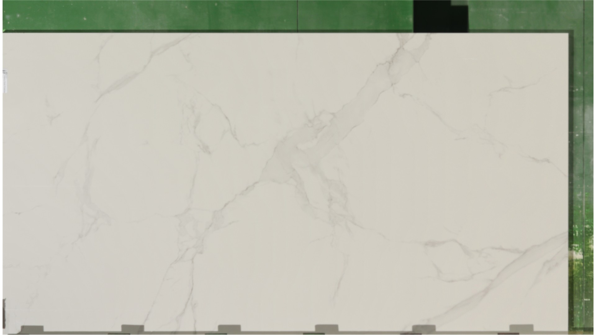 Dekton Natura 2cm remnant, 90" × 48", on hand in Bensenville