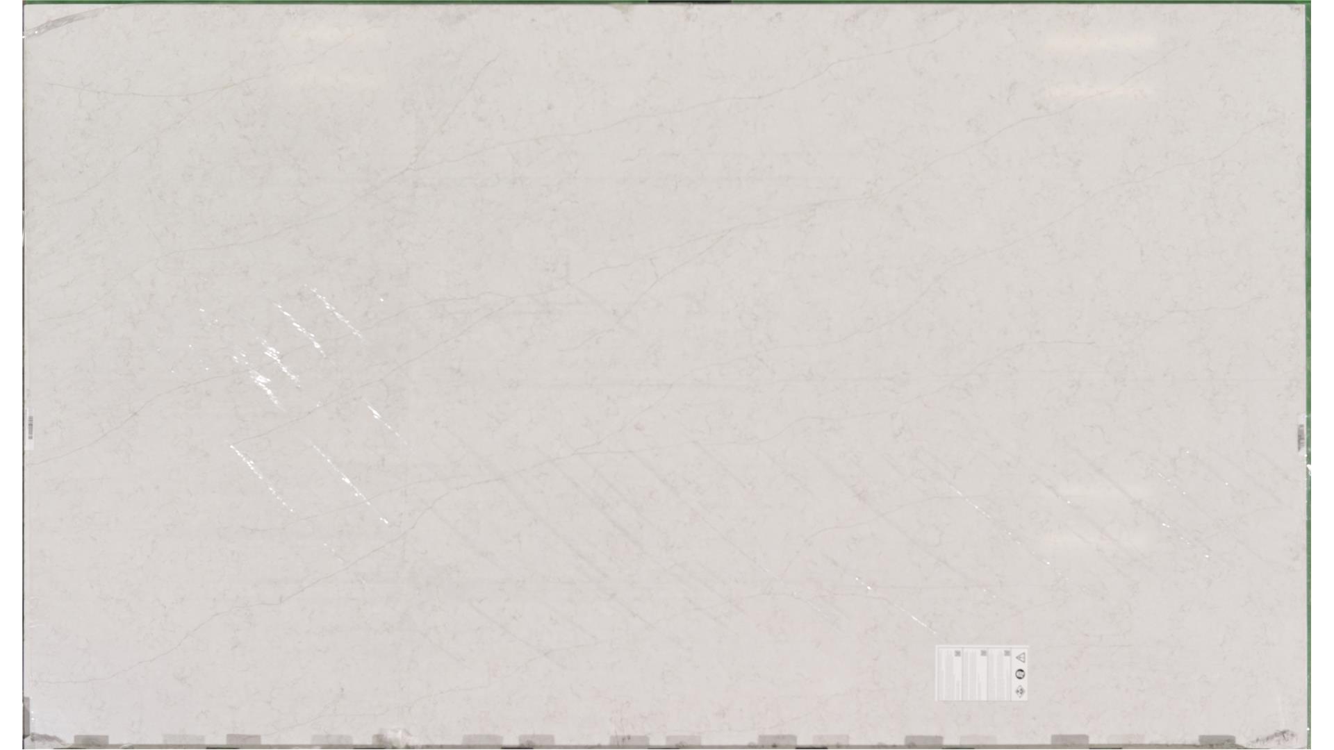 One Quartz Slab Freedom Calacatta 2cm